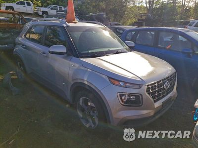 Czwarte zdjęcie samochodu z boku: 2021 HYUNDAI VENUE SEL VIN:KMHRC8A34MU107102 - miniatura