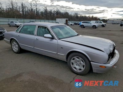 Czwarte zdjęcie samochodu z boku: 2002 JAGUAR VANDENPLAS VIN:SAJDA24C42LF46742 - miniatura