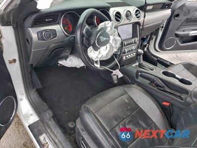 Zdjęcie 8 z 11 samochodu: 2019 FORD MUSTANG VIN:1FA6P8THXK5124696 - miniatura