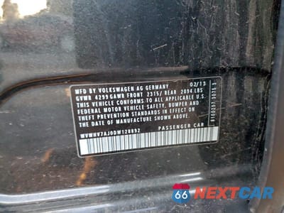 Zdjęcie 12 z 12 samochodu: 2013 VOLKSWAGEN GTI VIN:WVWHV7AJ0DW128892 - miniatura