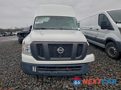 Piąte zdjęcie samochodu w środku: 2018 NISSAN NV 2500 DELIVERY VAN VIN:1N6BF0LYXJN814361 - miniatura