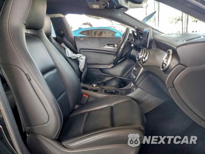 Zdjęcie 7 z 14 samochodu: 2018 MERCEDES-BENZ CLA 250 VIN:WDDSJ4EB6JN571364 - miniatura