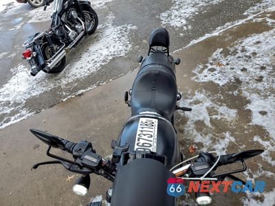 Piąte zdjęcie samochodu w środku: 2008 HARLEY-DAVIDSON VRSCDX VIN:1HD1HHH138K803988 - miniatura