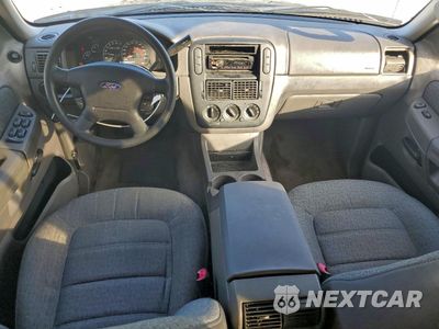 Zdjęcie 8 z 14 samochodu: 2002 FORD EXPLORER XLS VIN:1FMZU62E72ZC44455 - miniatura