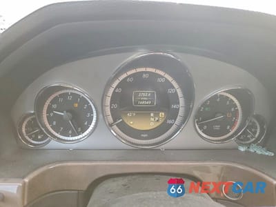 Zdjęcie 9 z 12 samochodu: 2012 MERCEDES-BENZ E 350 4MATIC VIN:WDDHF8JB5CA557832 - miniatura