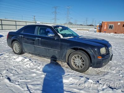 Czwarte zdjęcie samochodu z boku: 2010 CHRYSLER 300 TOURING VIN:2C3CA5CV3AH315245 - miniatura