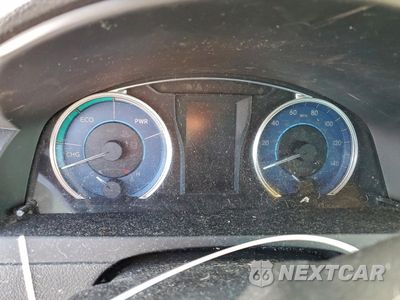 Zdjęcie 9 z 14 samochodu: 2016 TOYOTA CAMRY HYBRID VIN:4T1BD1FK5GU186340 - miniatura