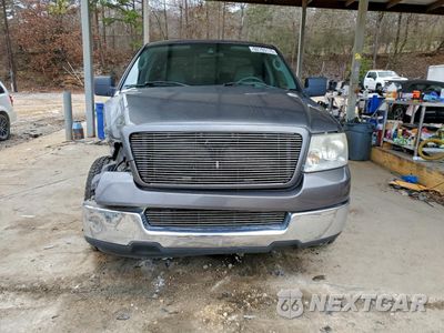 Piąte zdjęcie samochodu w środku: 2005 FORD F150 VIN:1FTPX125X5NA67806 - miniatura