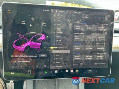 Zdjęcie 9 z 13 samochodu: 2024 TESLA MODEL Y VIN:7SAYGDED4RA306120 - miniatura