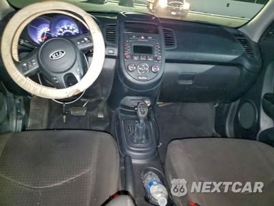 Zdjęcie 8 z 14 samochodu: 2012 KIA SOUL VIN:KNDJT2A51C7479798 - miniatura