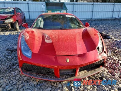 Piąte zdjęcie samochodu w środku: 2016 FERRARI 488 GTB VIN:ZFF79ALA5G0215481 - miniatura