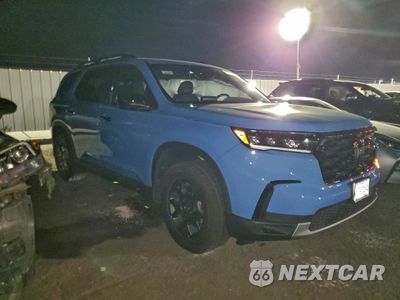 Czwarte zdjęcie samochodu z boku: 2025 HONDA PILOT TRAILSPORT VIN:5FNYG1H60SB048146 - miniatura