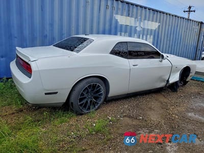 Trzecie zdjęcie samochodu z tyłu: 2014 DODGE CHALLENGER R/T VIN:2C3CDYBT6EH270154 - miniatura