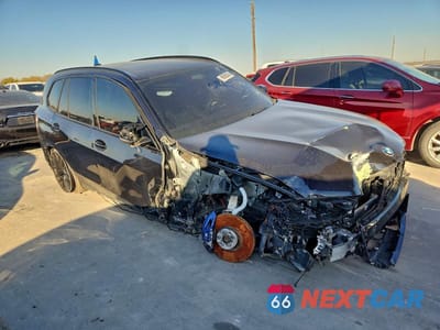 Czwarte zdjęcie samochodu z boku: 2024 BMW X5 M60I VIN:5UX33EU03R9V25895 - miniatura