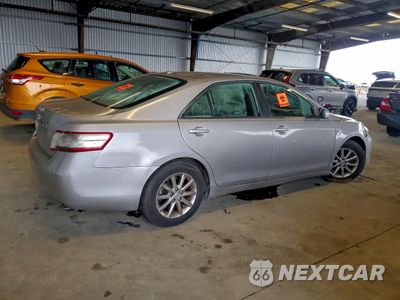 Trzecie zdjęcie samochodu z tyłu: 2010 TOYOTA CAMRY HYBRID VIN:4T1BB3EK2AU120788 - miniatura