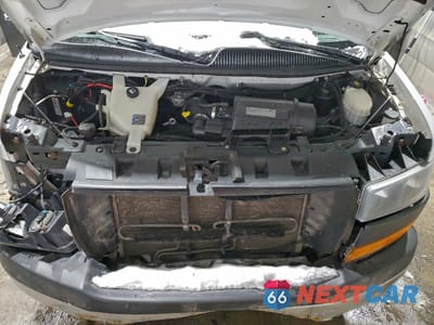 Zdjęcie 12 z 13 samochodu: 2020 GMC SAVANA G2500 VIN:1GTW7AFG7L1174534 - miniatura