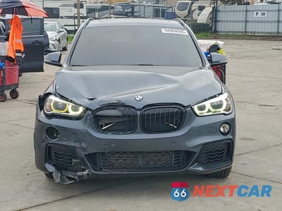 Piąte zdjęcie samochodu w środku: 2016 BMW X1 XDRIVE28I VIN:WBXHT3C30G5F67555 - miniatura