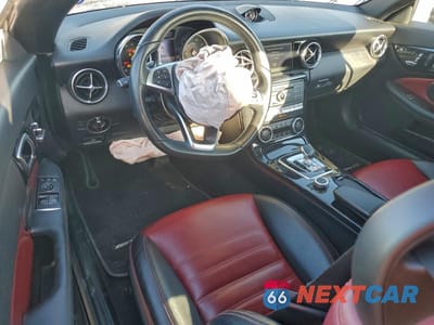 Zdjęcie 8 z 14 samochodu: 2019 MERCEDES-BENZ SLC 300 VIN:WDDPK3JA8KF160196 - miniatura