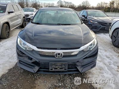Piąte zdjęcie samochodu w środku: 2018 HONDA CIVIC LX VIN:2HGFC2F58JH567572 - miniatura