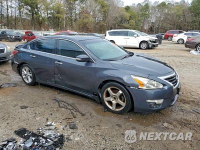 Czwarte zdjęcie samochodu z boku: 2013 NISSAN ALTIMA 2.5 VIN:1N4AL3AP8DC207500 - miniatura