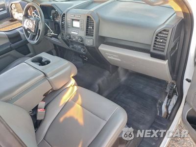 Zdjęcie 8 z 15 samochodu: 2018 FORD F150 VIN:1FTMF1CB7JKC25072 - miniatura