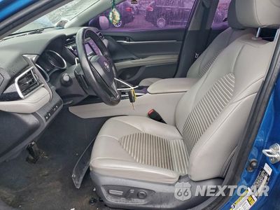 Zdjęcie 7 z 12 samochodu: 2018 TOYOTA CAMRY L VIN:4T1B11HKXJU144503 - miniatura