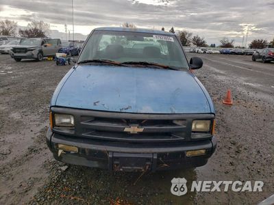 Piąte zdjęcie samochodu w środku: 1997 CHEVROLET S TRUCK S10 VIN:1GCCS14X8V8124062 - miniatura