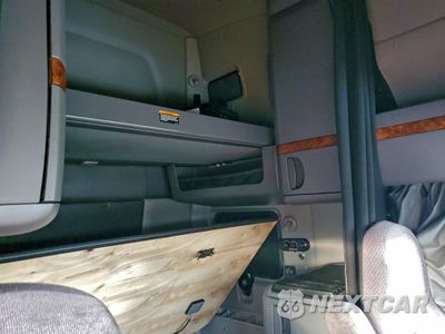 Zdjęcie 6 z 10 samochodu: 2021 INTERNATIONAL LT625 SEMI TRUCK VIN:3HSDZAPR4MN292368 - miniatura