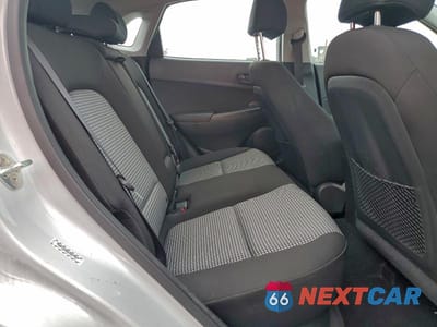 Zdjęcie 11 z 13 samochodu: 2019 HYUNDAI KONA SE VIN:KM8K12AA5KU257347 - miniatura