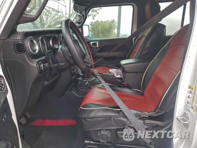 Zdjęcie 7 z 12 samochodu: 2018 JEEP WRANGLER UNLIMITED SAHARA VIN:1C4HJXEG5JW292239 - miniatura