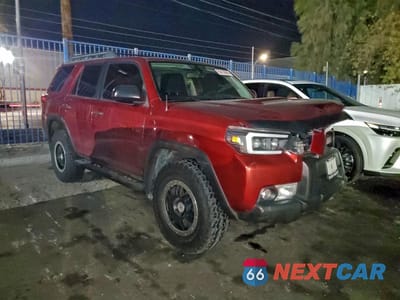 Czwarte zdjęcie samochodu z boku: 2011 TOYOTA 4RUNNER SR5 VIN:JTEBU5JR8B5067955 - miniatura