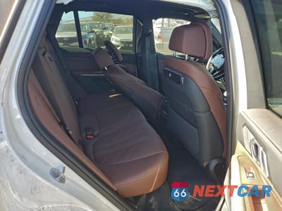 Zdjęcie 11 z 14 samochodu: 2025 BMW X5 XDRIVE40I VIN:5UX23EU00S9Z14690 - miniatura