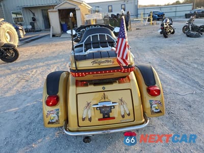 Czwarte zdjęcie samochodu z boku: 2017 HARLEY-DAVIDSON FLHTCUTG TRI GLIDE ULTRA VIN:1HD1MAD15HB857916 - miniatura