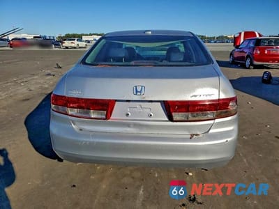Zdjęcie 6 z 11 samochodu: 2004 HONDA ACCORD EX VIN:1HGCM66564A089324 - miniatura