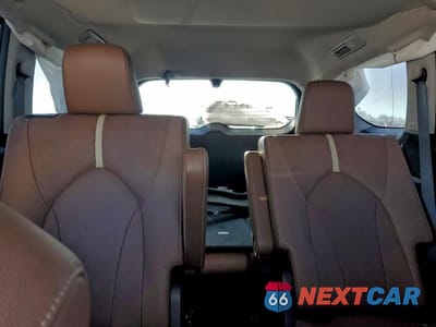 Zdjęcie 10 z 13 samochodu: 2024 TOYOTA GRAND HIGHLANDER XLE VIN:5TDAAAB59RS018202 - miniatura