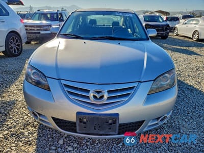 Piąte zdjęcie samochodu w środku: 2006 MAZDA 3 S VIN:JM1BK324161448111 - miniatura