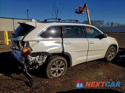 Trzecie zdjęcie samochodu z tyłu: 2015 TOYOTA HIGHLANDER XLE VIN:5TDJKRFH6FS204999 - miniatura