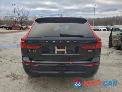 Zdjęcie 6 z 12 samochodu: 2023 VOLVO XC60 CORE VIN:YV4L12RV5P1227240 - miniatura