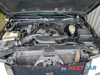 Zdjęcie 12 z 13 samochodu: 2003 CADILLAC ESCALADE ESV VIN:3GYFK66N33G231530 - miniatura