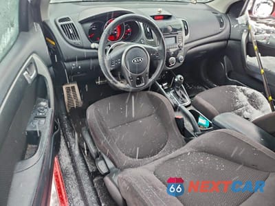 Zdjęcie 8 z 12 samochodu: 2011 KIA FORTE SX VIN:KNAFW6A30B5317445 - miniatura