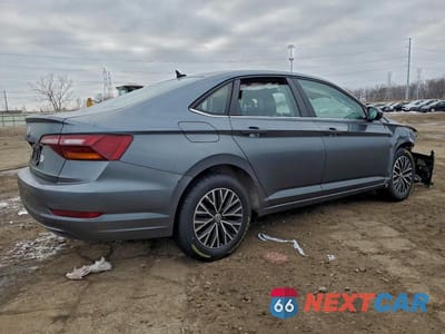 Trzecie zdjęcie samochodu z tyłu: 2019 VOLKSWAGEN JETTA SEL VIN:3VWE57BUXKM041913 - miniatura