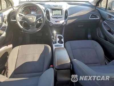 Zdjęcie 8 z 13 samochodu: 2018 CHEVROLET CRUZE LS VIN:1G1BC5SM8J7192234 - miniatura