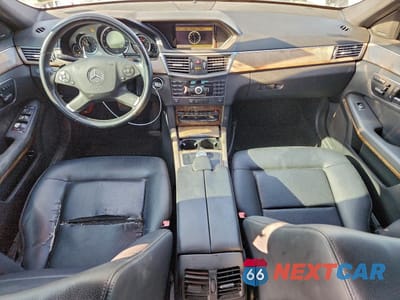 Zdjęcie 8 z 12 samochodu: 2011 MERCEDES-BENZ E 350 4MATIC VIN:WDDHF8HB1BA377638 - miniatura