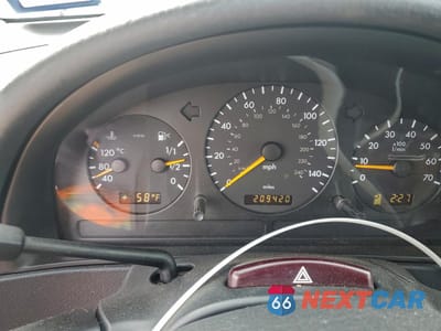 Zdjęcie 9 z 14 samochodu: 2004 MERCEDES-BENZ ML 500 VIN:4JGAB75E44A463198 - miniatura