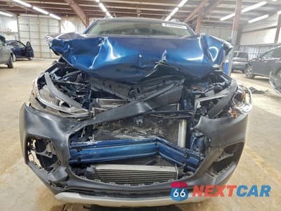Piąte zdjęcie samochodu w środku: 2019 CHEVROLET TRAX 1LT VIN:3GNCJPSB6KL147860 - miniatura