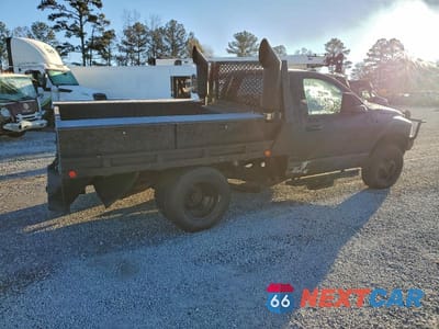 Trzecie zdjęcie samochodu z tyłu: 2003 DODGE RAM 3500 FLATBED TRUCK VIN:3D7MA46C43G785507 - miniatura