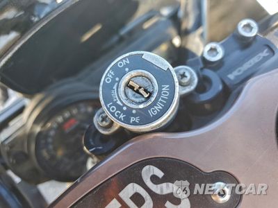 Zdjęcie 7 z 10 samochodu: 2004 SUZUKI GSX-R600 K VIN:JS1GN7CA842106049 - miniatura
