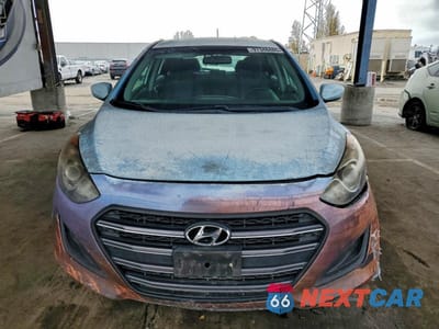 Piąte zdjęcie samochodu w środku: 2016 HYUNDAI ELANTRA GT VIN:KMHD35LH3GU305398 - miniatura