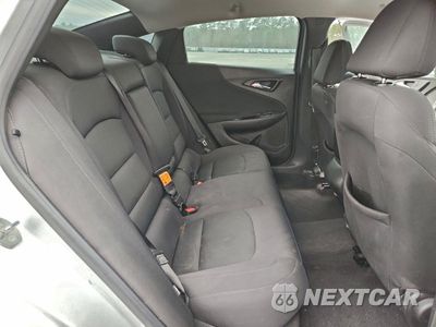 Zdjęcie 10 z 15 samochodu: 2017 CHEVROLET MALIBU LS VIN:1G1ZB5ST4HF193423 - miniatura