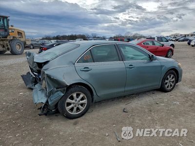 Trzecie zdjęcie samochodu z tyłu: 2011 TOYOTA CAMRY VIN:4T1BF3EK3BU701920 - miniatura
